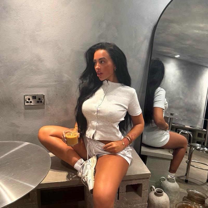 SHORT BUTTON UP RIBBED CO ORD SET