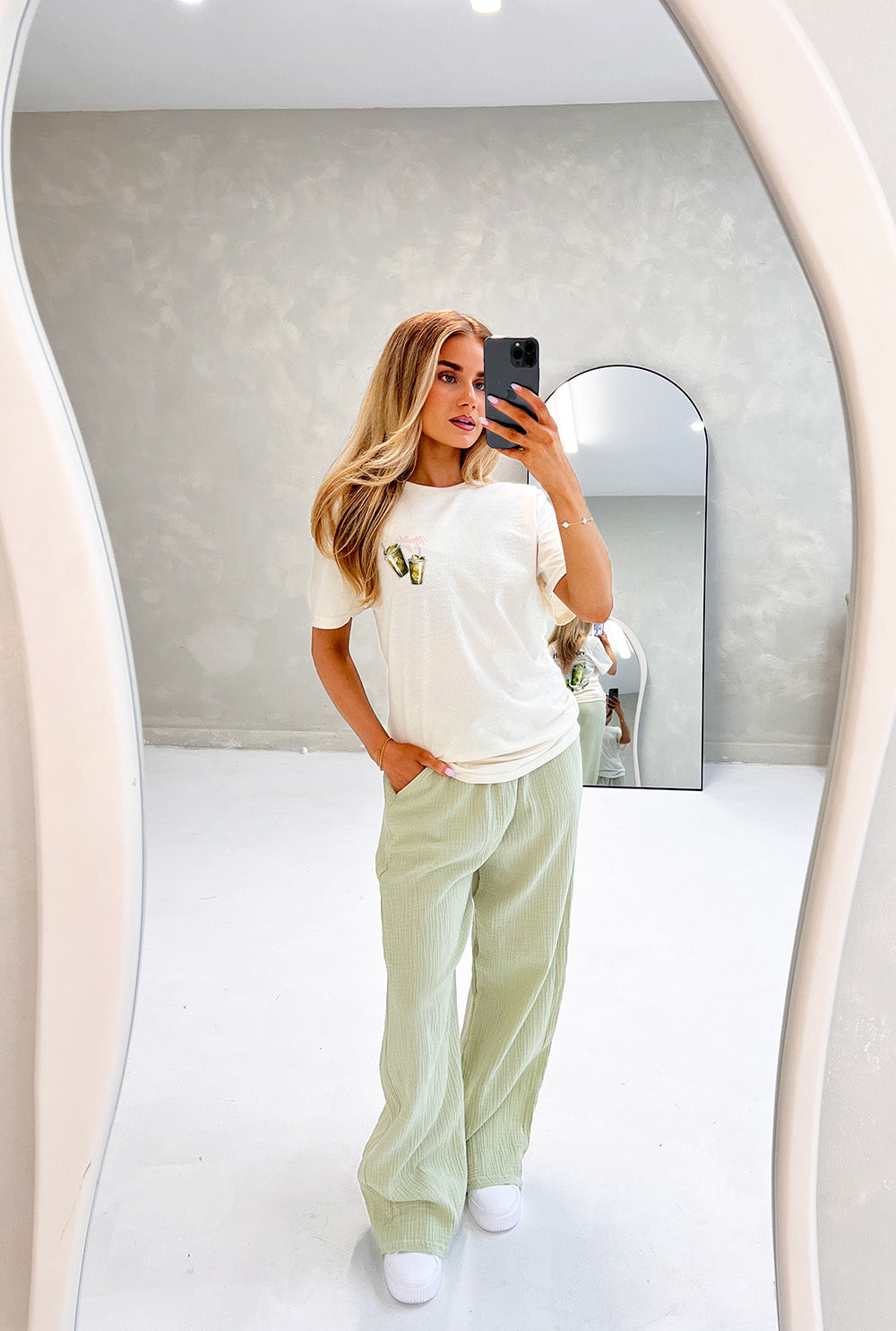 CHEESECLOTH TROUSERS IN SAGE GREEN
