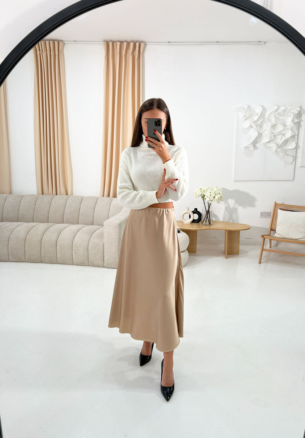 MIDAXI CHAMPAGNE SATIN SKIRT - Angeleene