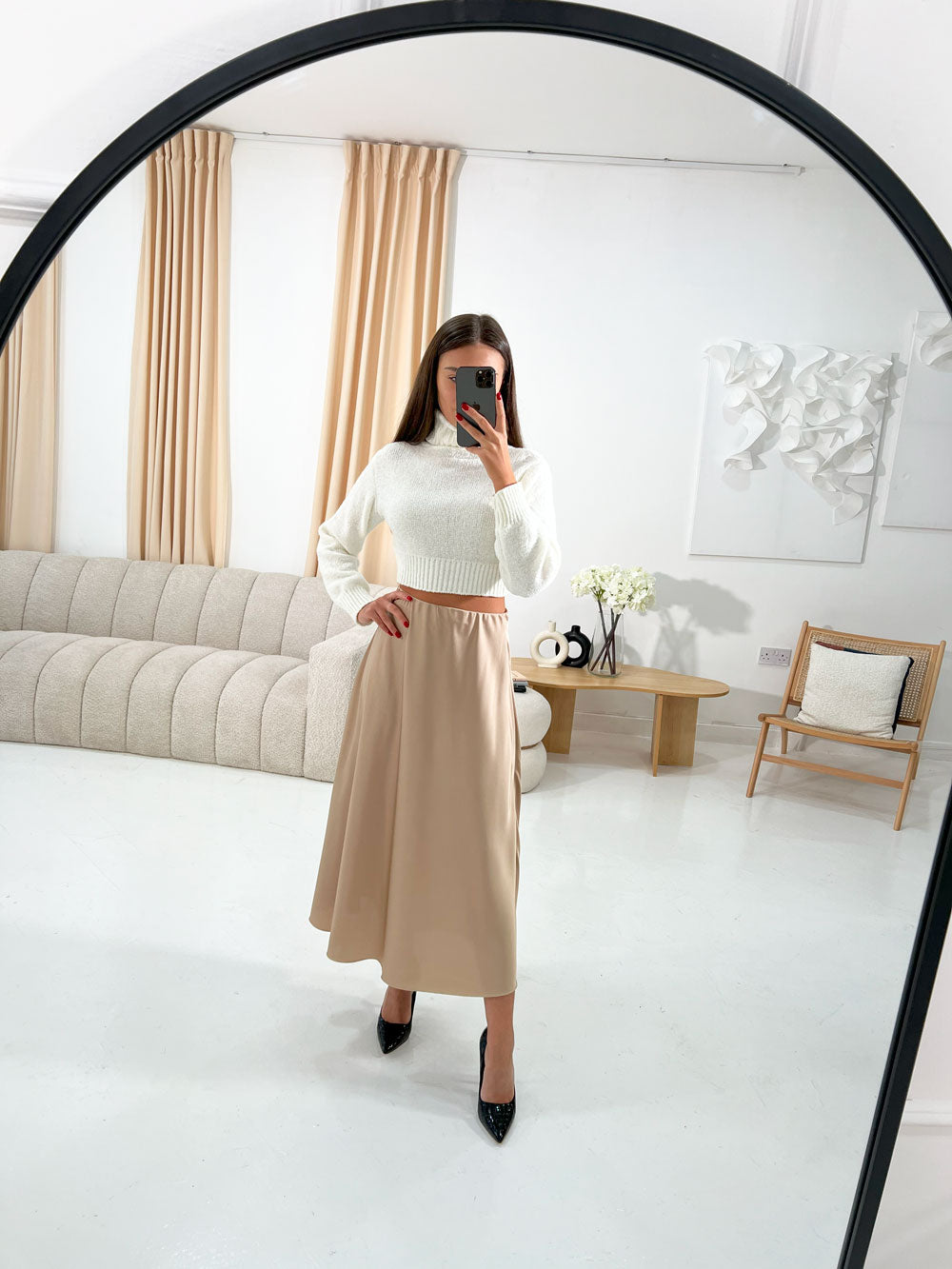 SOFT TOUCH CROPPED KNIT TOP IN CREAM - Angeleene