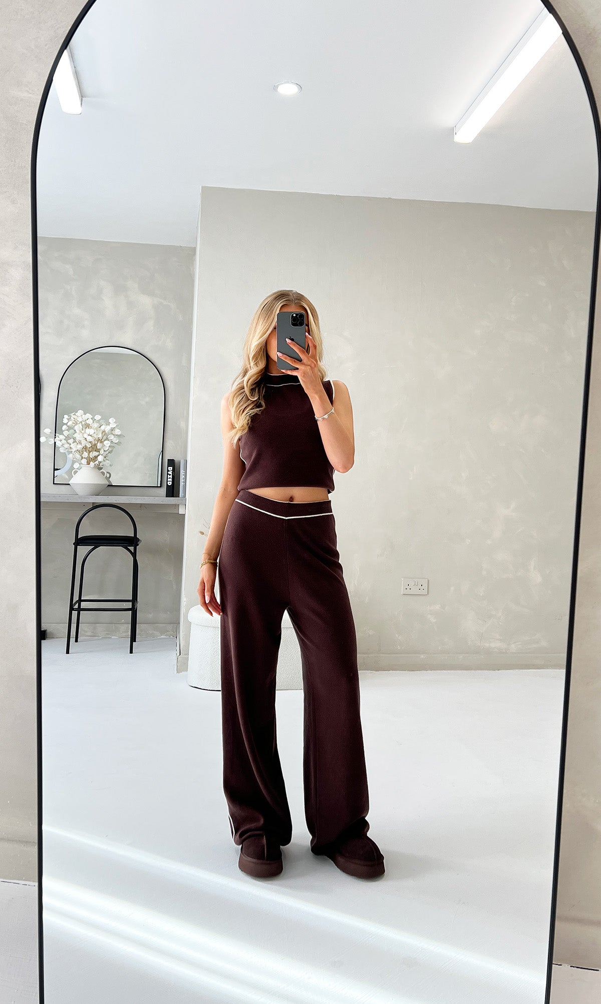 CONTRASTING STITCHING CO-ORD SET IN BROWN - Angeleene