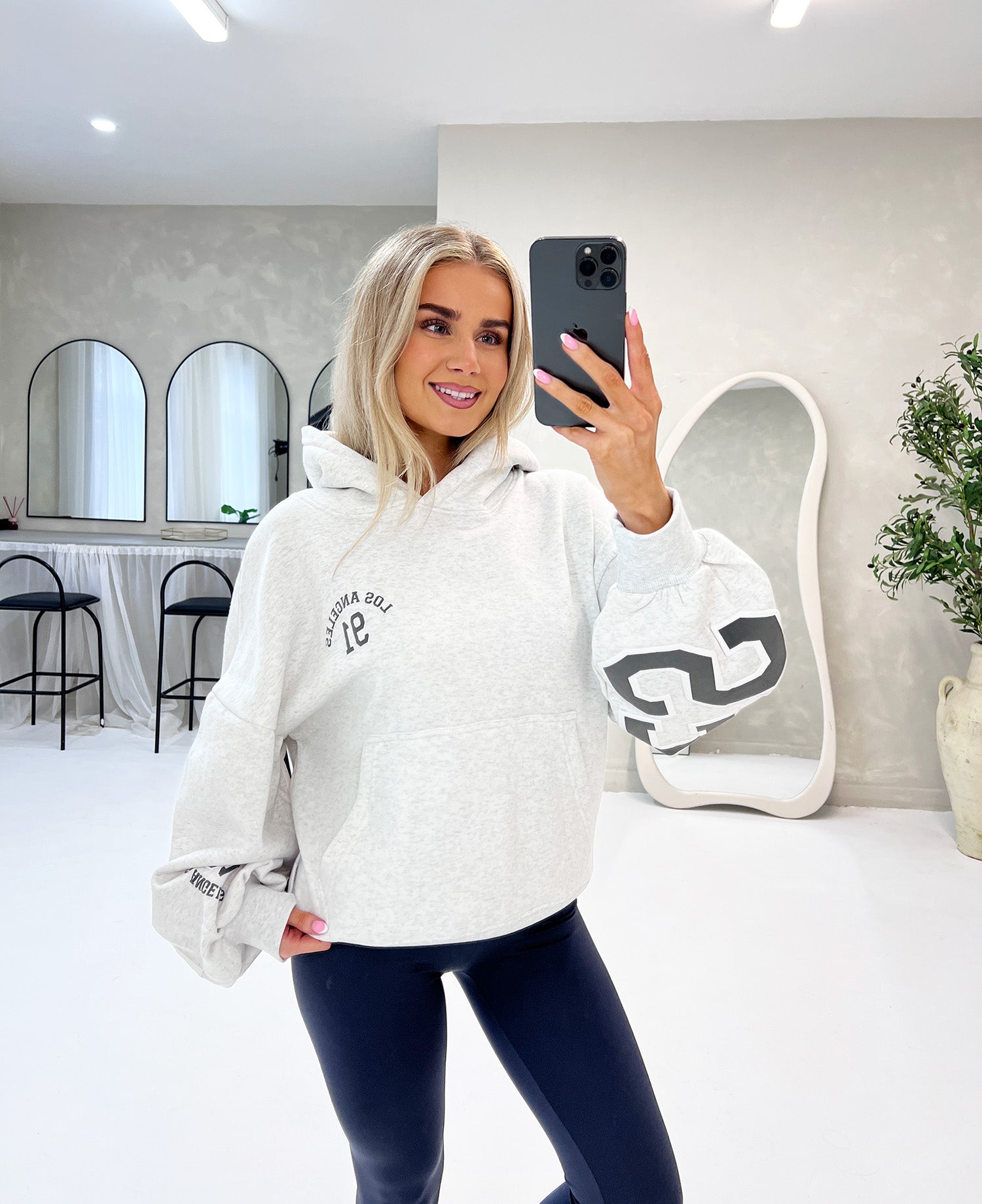 LOS ANGELES SLOGAN HOODIE IN GREY MARL - Angeleene