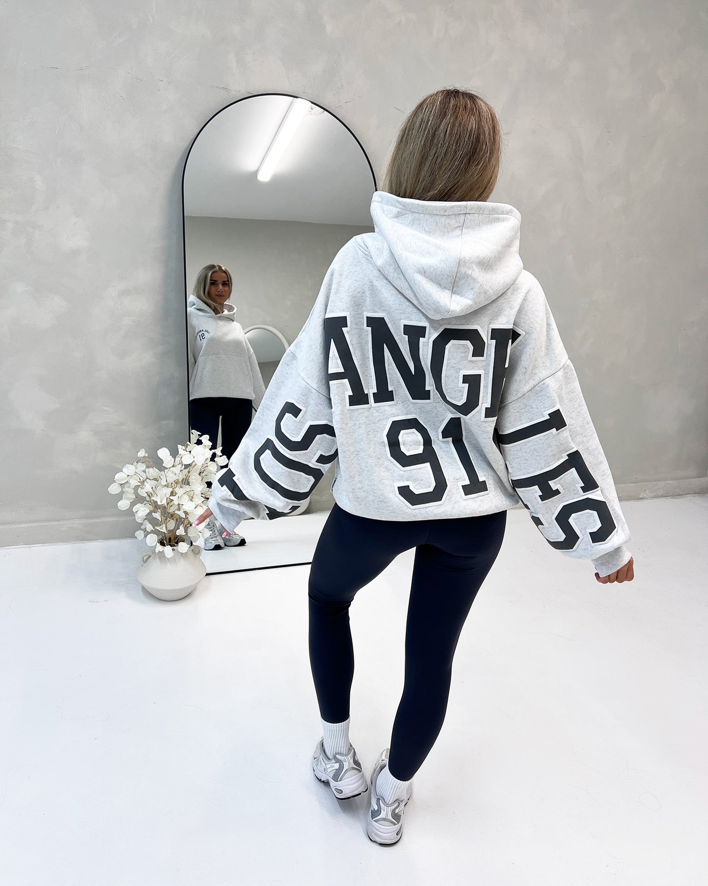 LOS ANGELES SLOGAN HOODIE IN GREY MARL - Angeleene