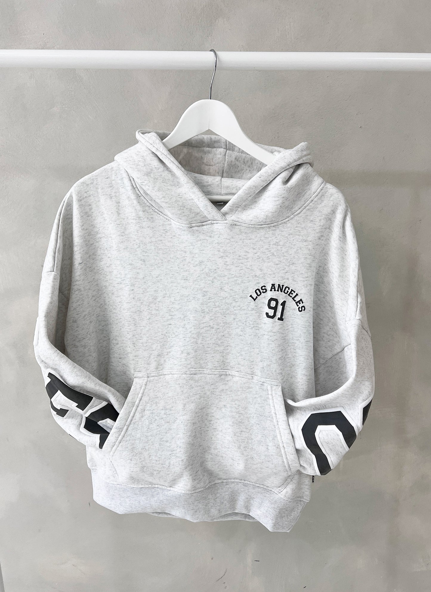 LOS ANGELES SLOGAN HOODIE IN GREY MARL - Angeleene