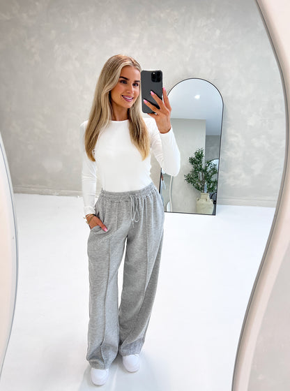 ELASTIC WAISTBAND WIDE LEG JOGGERS IN GREY - Angeleene